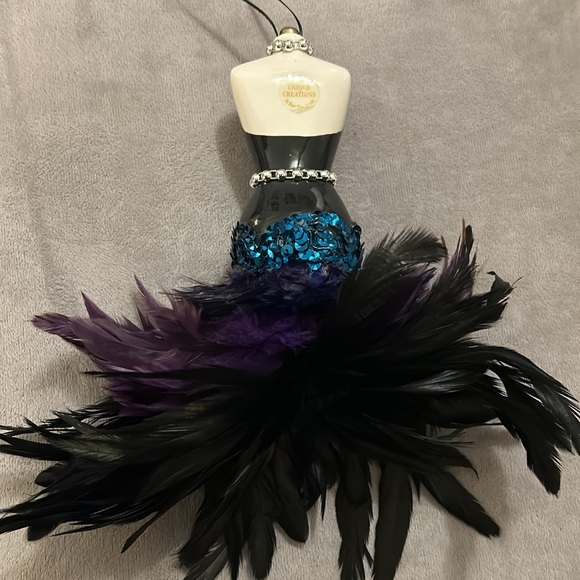 Vintage Unique Creations Black Feather Duster - Picture 2 of 3